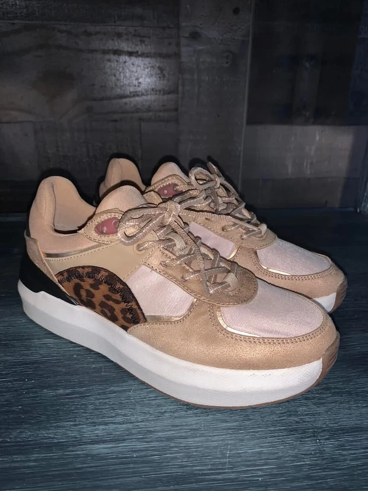 Zapatillas deportivas Zara oro rosa carey para mujer de moda talla 7,5” Foto 2 de 4