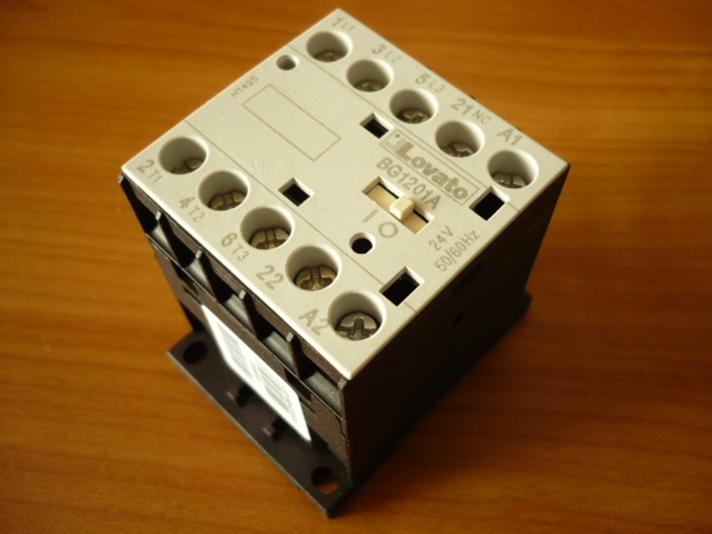 Produktbild von Eaton Möller Schaltschütz SLE 990269 – Motorschütz Mit Öffner, 3-polig