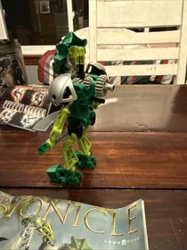 LEGO BIONICLE Toa Nuva LEWA NUVA 8567 100% COMPLETE w Manual No Canister 2002