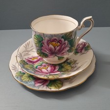 Royal Albert Flower of the Month Water Lily Tea Trio Cup Saucer Plate Bone China