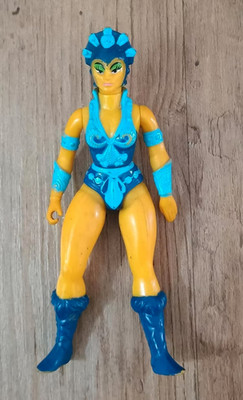 Evil-Lyn Actionfigur Masters of the Universe Mattel