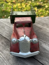 Vintage Wyandotte 10" Pressed Steel Toy  Delivery Truck