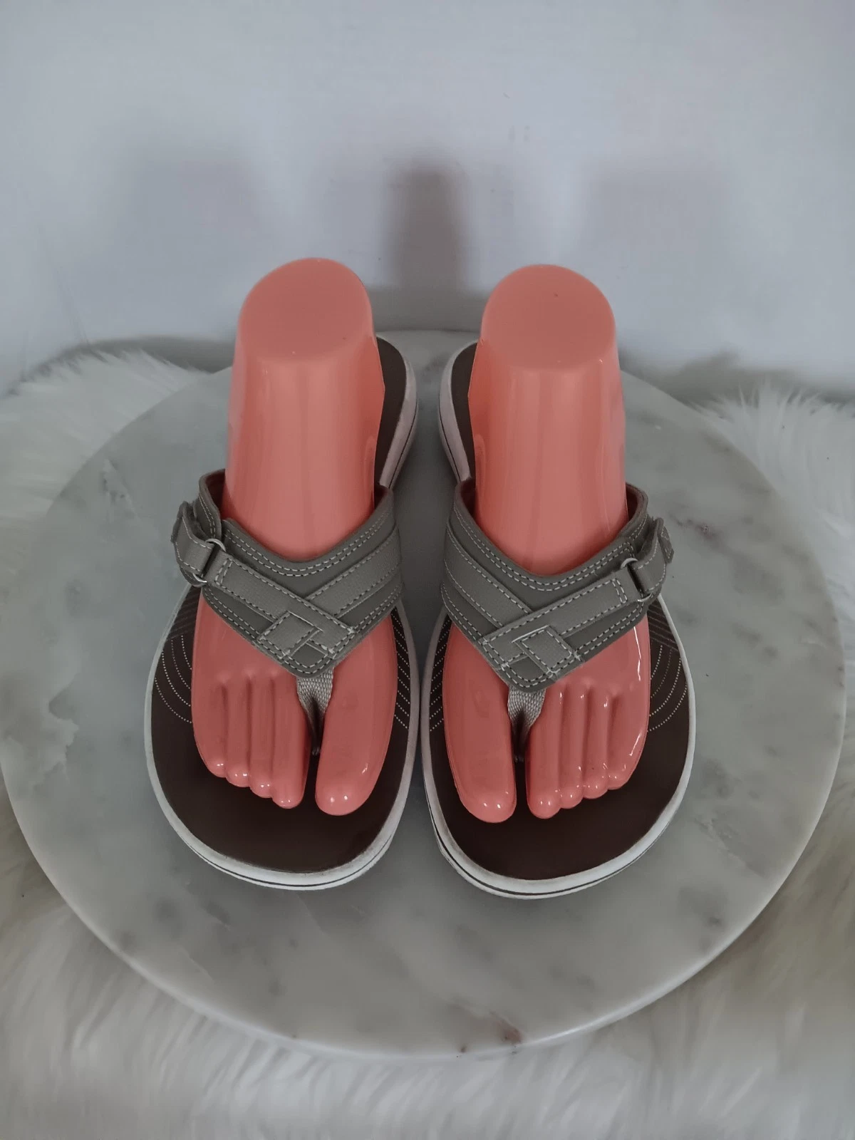 Sandali infradito Clarks Cloudsteppers donna 10M tanga brezza marina marrone tortora