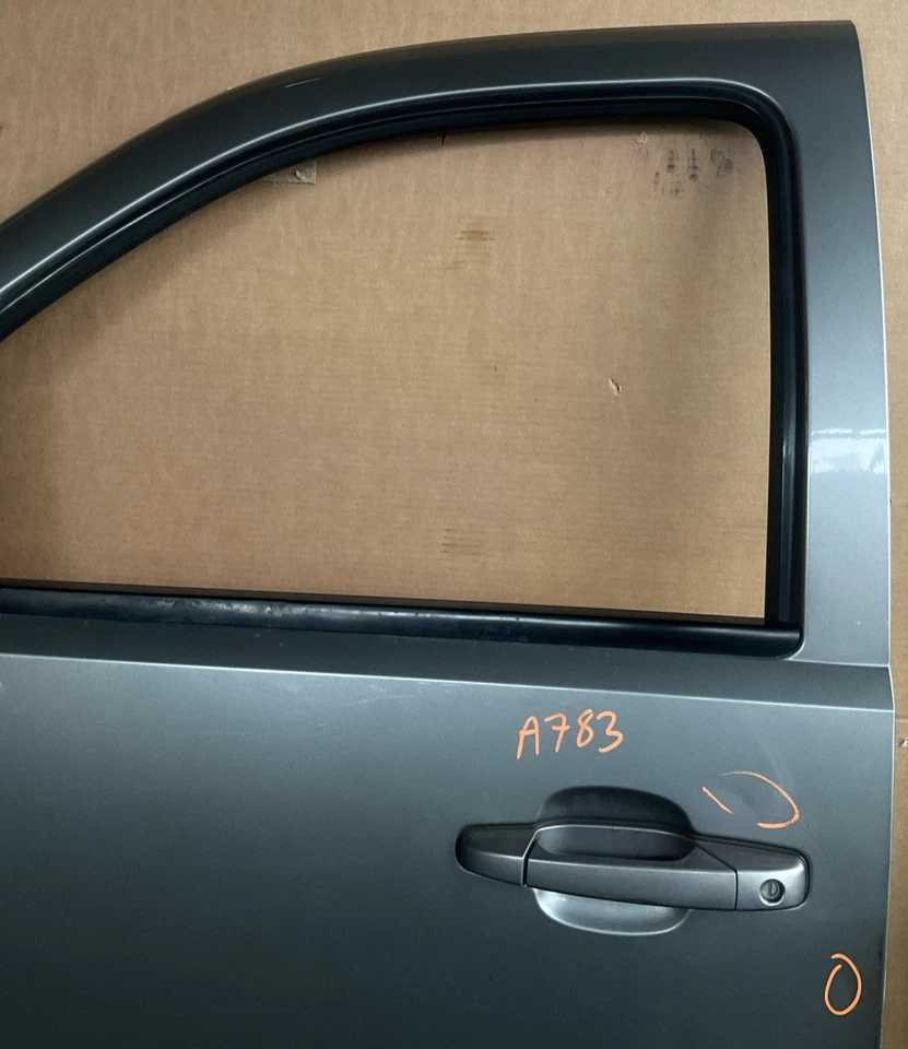 Suburban 1500 2007-2011 puerta delantera izquierda conductor pieza original de fábrica OEM Foto 4 de 4