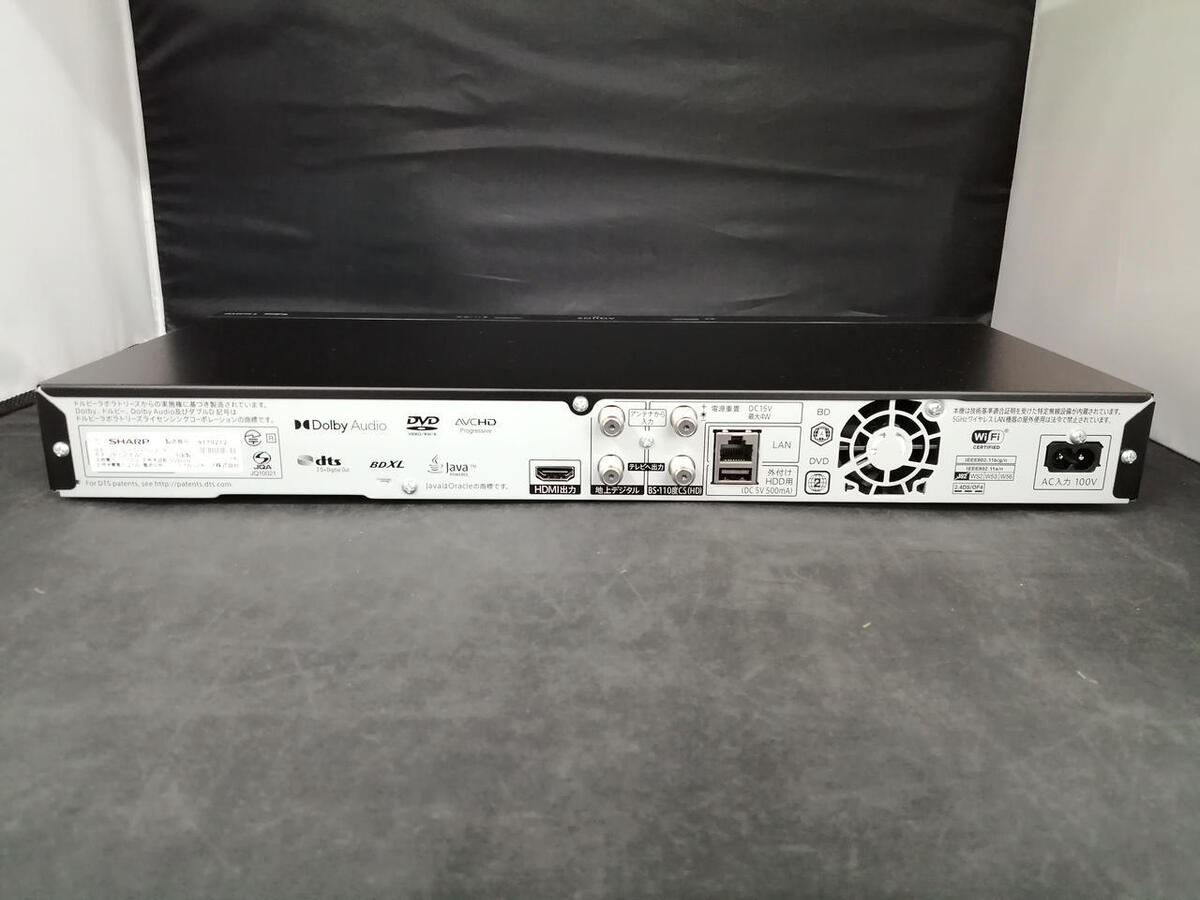 Sharp AQUOS 2B-C05CW1 Blu-ray Recorder 1TB Good Condition Sharp AQUOS 2B-C05CW1 Blu-ray Recorder 1TB Good Condition