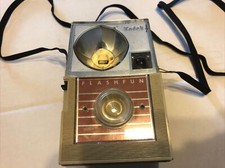 Vintage 1963 Kodak Flash Fun Hawkeye Bakelite Camera Untested