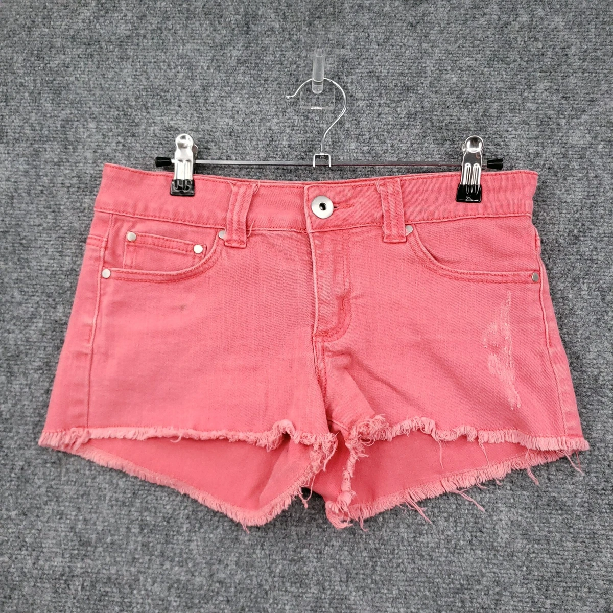 FOREVER 21 Shorts Womens 27 Pink Hot Pants Low Rise Fray Hem Medium Wash Denim