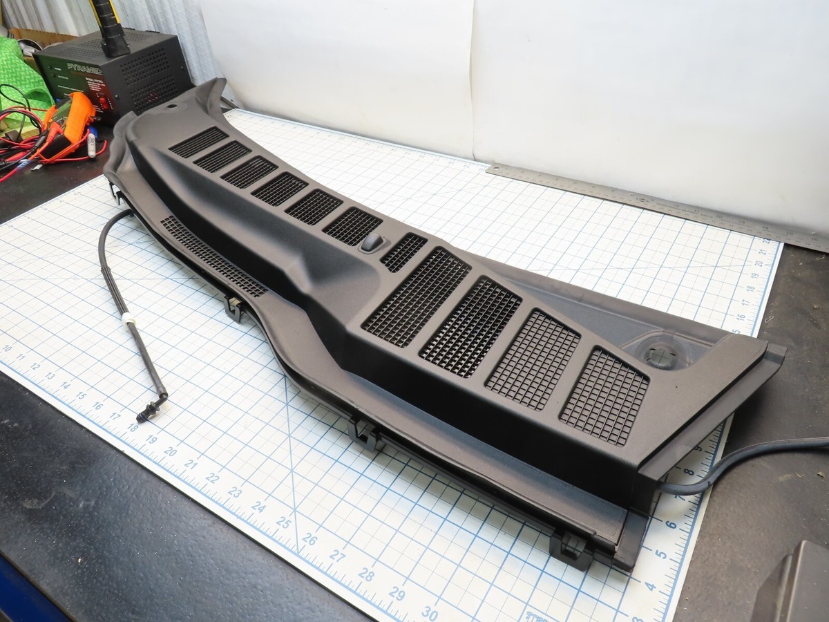 Ford ML3Z-15022A68-AB Hood Cowl Trim Right RH OEM | Genuine OEM