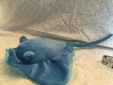 Manta raya de peluche Adventure Planet. Brillo azul. Vientre plateado.  13 in.