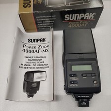 Sunpak Power Zoom 4000AF Model PZ4000AF Flash for Minolta i,xi, si Camera