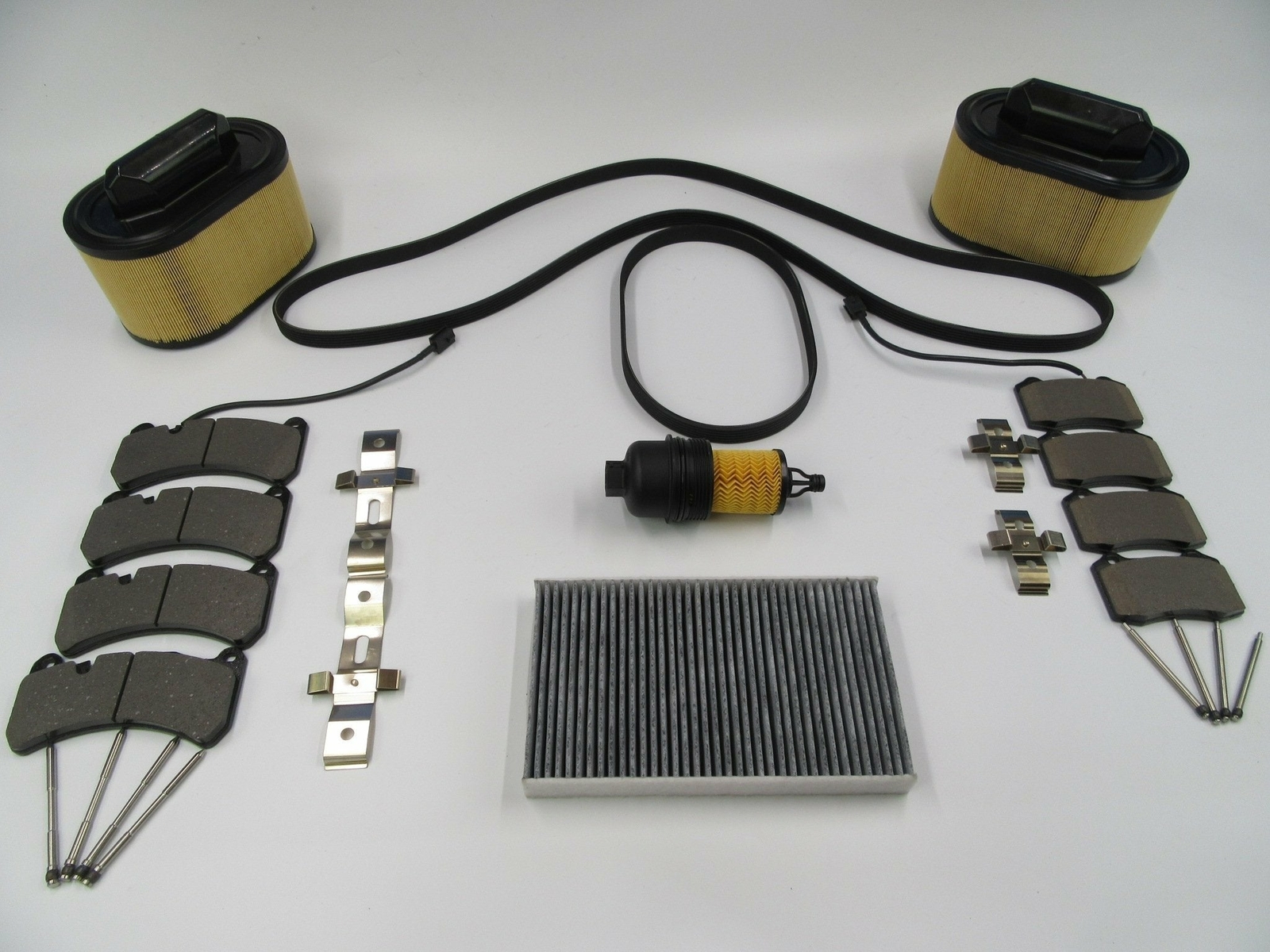 Maserati Ghibli Quattroporte brake pads filters belt service kit 330