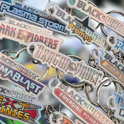 Pokemon Binder Tag Schlüsselanhänger - Schwarz & Weiß Serie Sets - Sie wählen