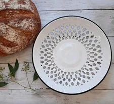 YumCute Home Vintage Look • Navy Rim •Enamel Ware Vented Colander/Bowl • NWOT