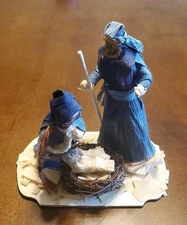 Vintage Corn Husk Nativity Manger Scene