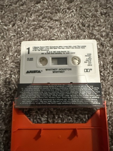 Whitney Houston "Whitney" Self Titled Cassette VG - Picture 3 of 3