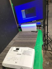 EPSON POWERLITE 98H / H687A 4000 ANSI LUMENS - USED  VARIOUS LAMP HRS.
