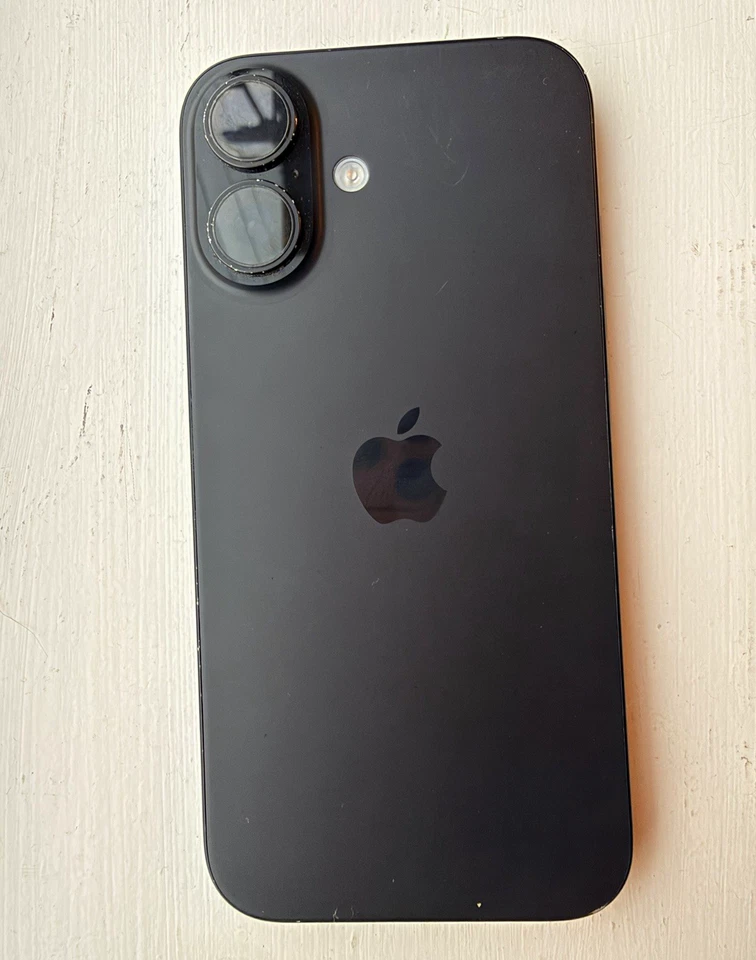 Apple iPhone 16 · 128GB, photo 1 of 5