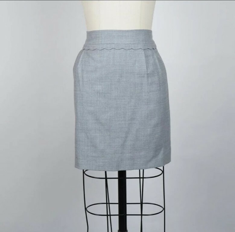 Scallop Trim Mini Pencil Skirt Wool Lined Light Gray Grey