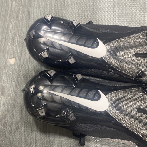 Nike Vapor Untouchable Pro 3 Football Cleats Black 917165-009 Men’s Size 10 - Picture 10 of 15