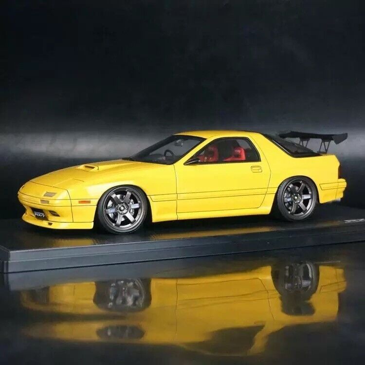 RARE* Ignition Model 1/18 Mazda Savanna RX-7 (FC3S) Yellow RARE* Ignition Model 1/18 Mazda Savanna RX-7 (FC3S) Yellow