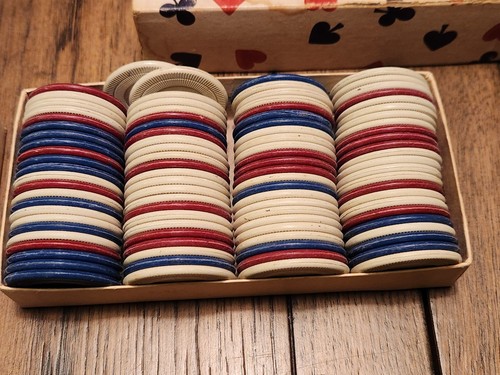 Harvite Poker Chips Vintage Stackwell 1 1/2 Inch Clubs Spades Hearts Hold Em - Picture 8 of 9