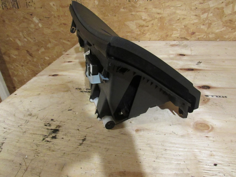 Infiniti G37 2008-2013 sedán guantera compartimento caja Foto 3 de 4