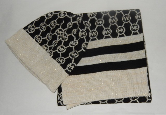 michael kors scarf silver