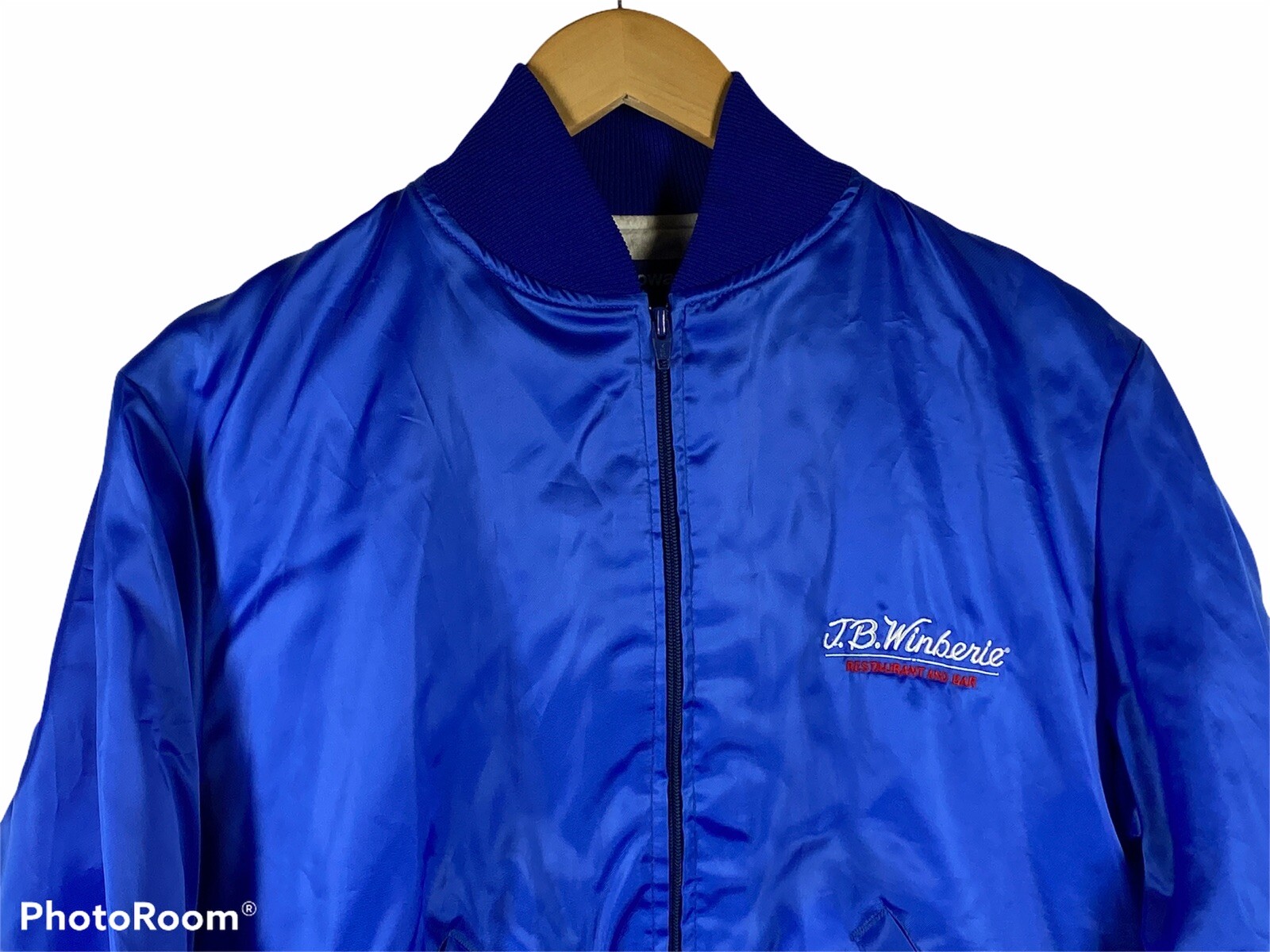 J. B. Winberie Restaurant & Bar Apparel Vintage Jacke… Gem