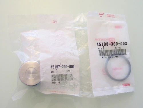 Honda Four CB 750 K0 K1 K2 K3 K4 K5 K6 piston gasket front brake caliper