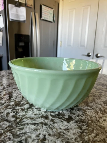 Fire King Jadeite 8” Diameter Mixing Serving Bowl
