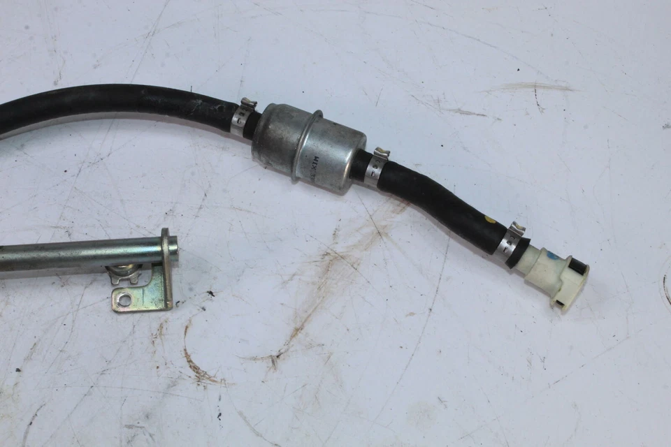 2017 Arctic Cat Zr 5000 Lxr Throttle Body Fuel Injector Rail Pressure Regulator - Image 3 of 4