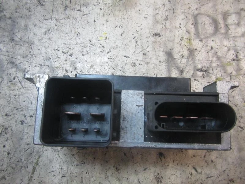 1106700Q0G BUJÍA / 8200558438A / 15364631 PARA NISSAN NV 200 M20 BERLINA COMF Foto 2 de 4