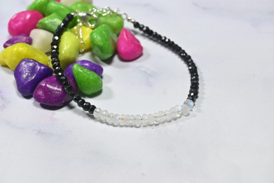 Brazalete de perlas y espinela negra 3-4 mm 2 cuentas de piedras preciosas rondelle multifacéticas 6-8" Foto 3 de 4