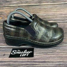 Klogs Women's Slip Resistant Print Clogs Size 9