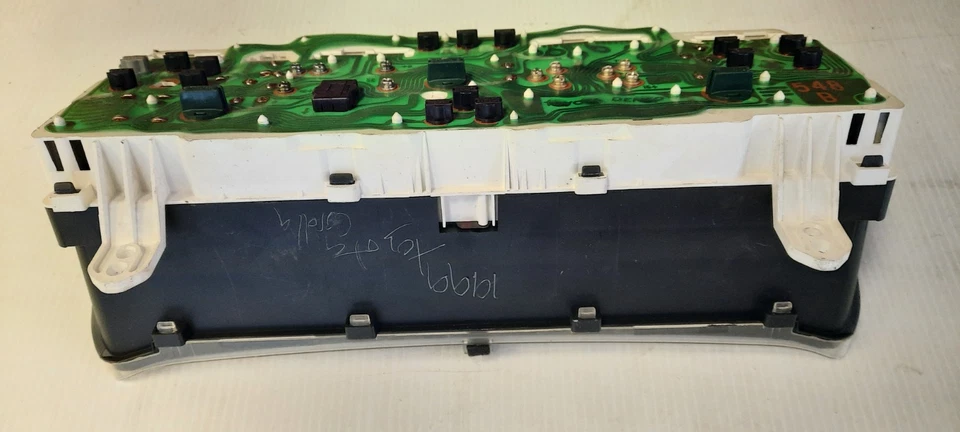 1999 Toyota Corolla Dash Instrument Cluster Speedometer - Image 3 of 4