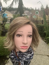 Belle Tress City Roast HF E color Brown Sugar SweetCream NWT.