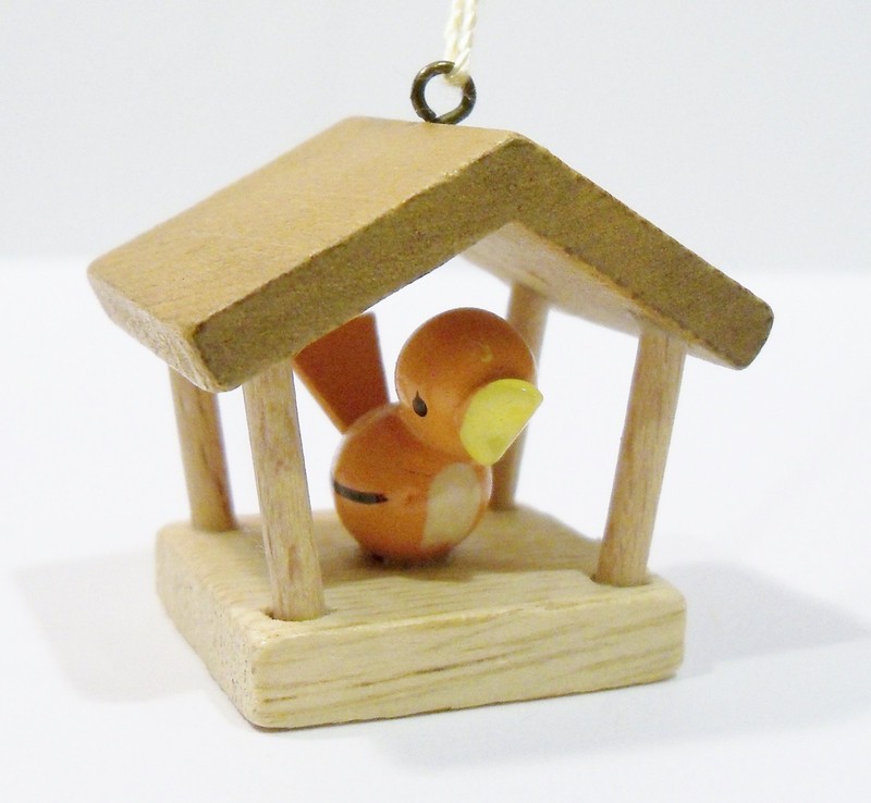 Erzgebirge Germany Bird in House Wooden Wood Miniature Ulbricht Easter Ornament