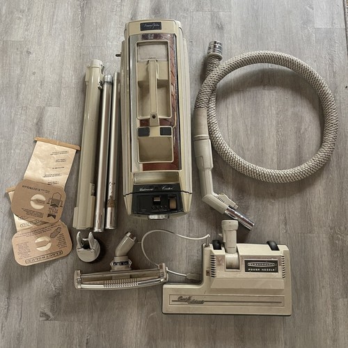 Vintage Electrolux Diamond Jubilie Model 1521 Vacuum Cleaner Set tested