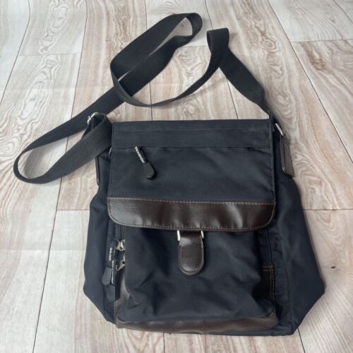 Derek Alexander Black Organizer Crossbody Travel Bag Multi Pockets - Picture 2 of 16