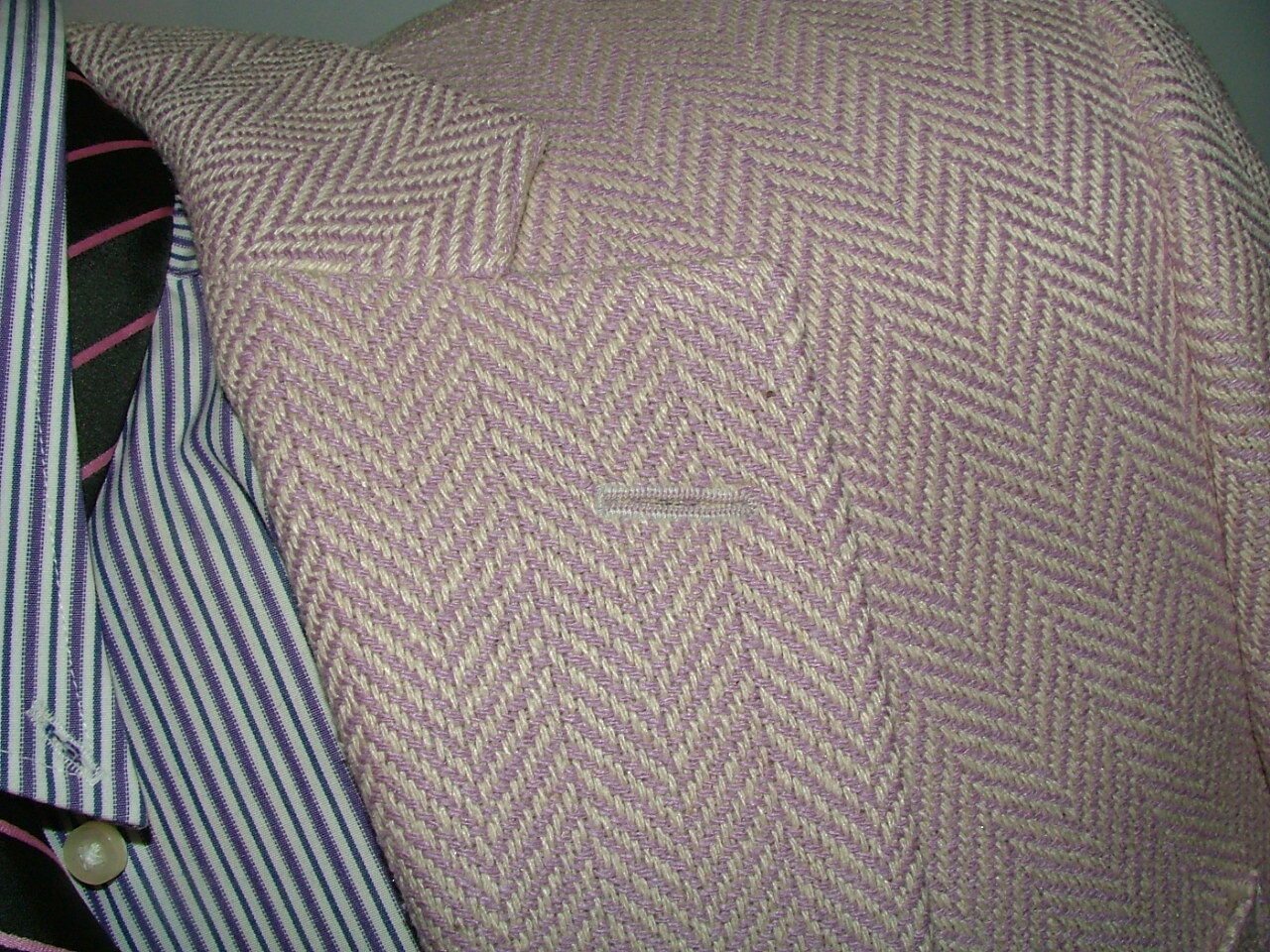 Picture 3 of 9