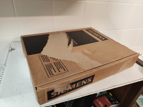 Siemens SINAMICS CU320-2 DP 6SL3040-1MA00-0AA0 6SL3 040-1MA00-0AA0 - Picture 2 of 3