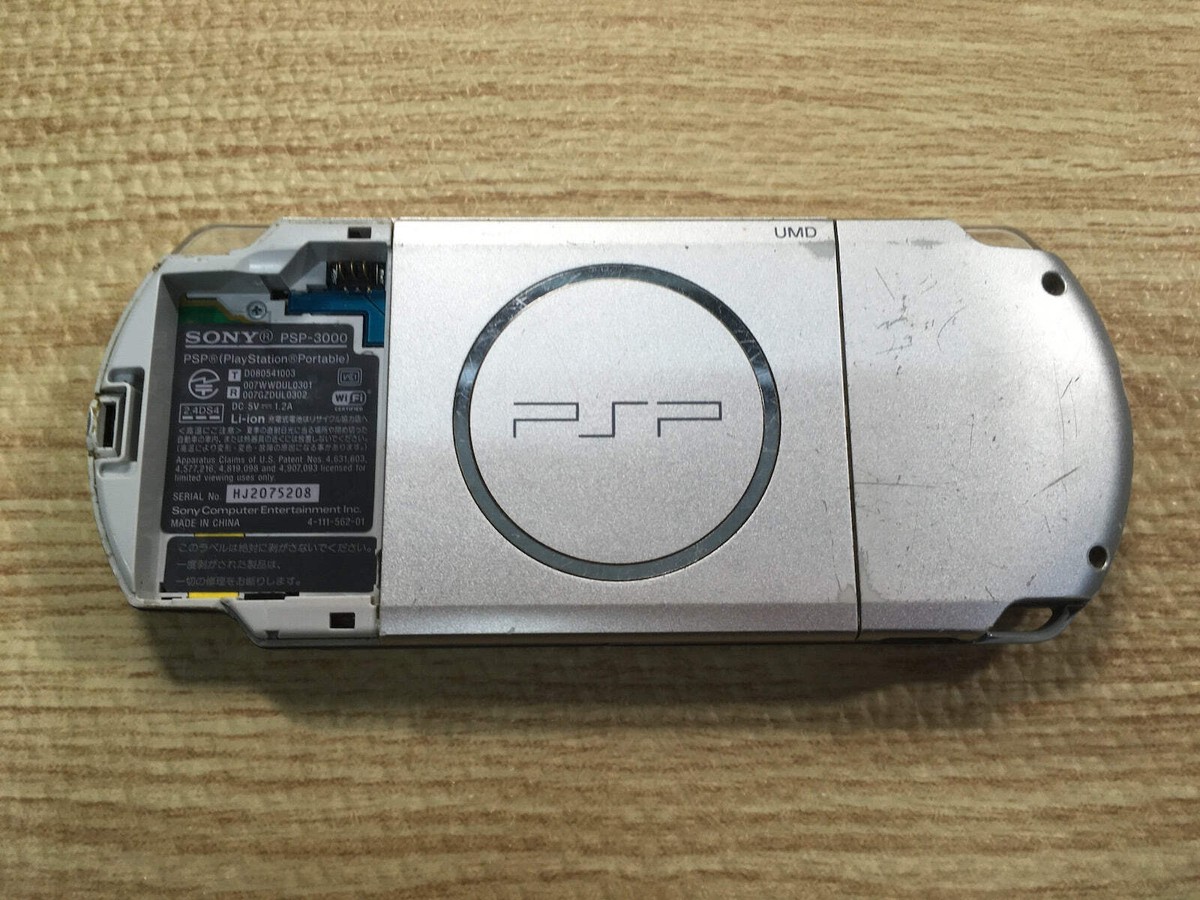 GD6815 Plz Read Item Condi PSP-3000 MYSTIC Silver SONY PSP
