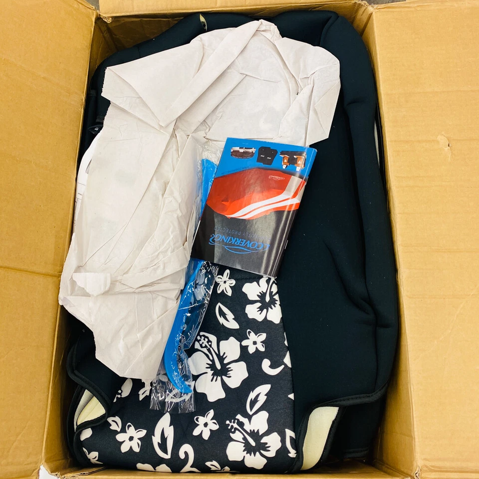 Fundas de asiento personalizadas de neopreno CoverKing CSCF9-NS9779, negras, 1 fila para Nissan GT-R Foto 4 de 4