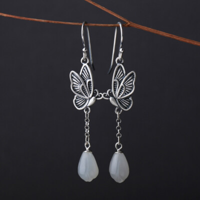 D08 Ohrringe Schmetterlinge auf Blüte aus heller Jade 925 Silber