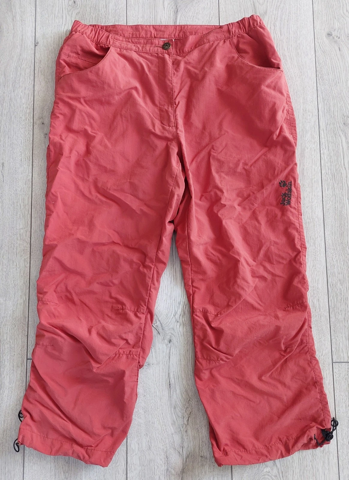 Women's Capri Pants, Travel Shorts, size EU 42, US 33, lightly used, Thailand
Opens in a new window 