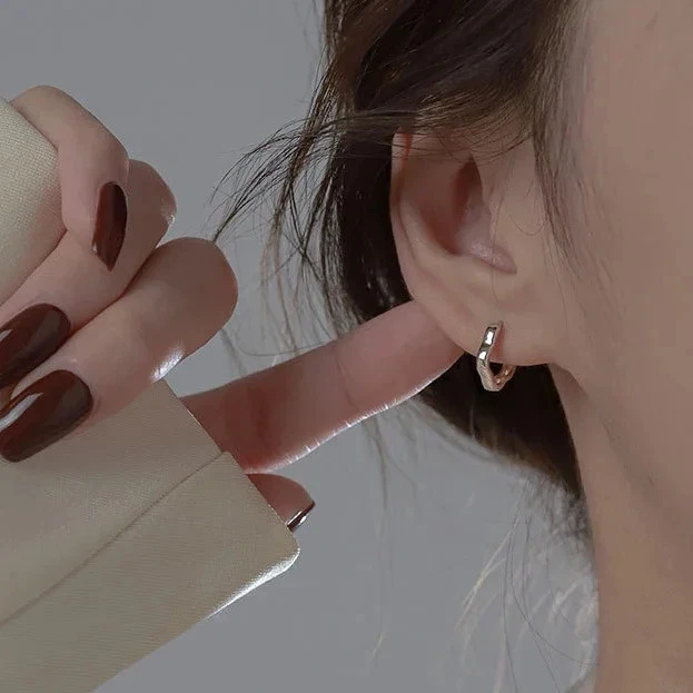 Pendientes de aro con flores de plata de ley para mujer joyas naturales en forma de planta Foto 3 de 4