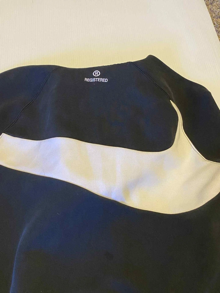 Conjunto de 2 piezas de chándal y suéter con capucha Nike Swoosh para hombre negro/blanco talla mediana Foto 4 de 4