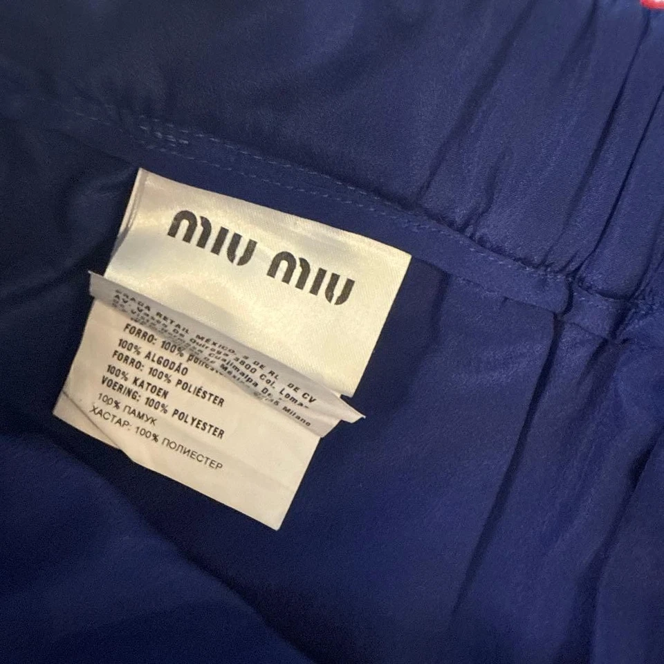 Miu Miu Red Blue Polka Dot Pencil Skirt Size 36 Stylish Fashion Piece - Image 3 of 3