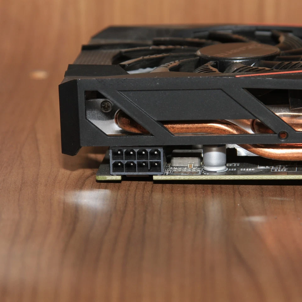 GIGABYTE Radeon RX 570 4GB DDR5 Graphics Card GV-RX570GAMING-4GD Untested - Image 3 of 4