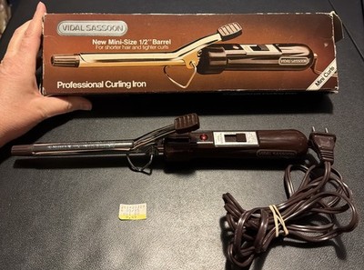 VINTAGE VIDAL SASOON VS-103 Mini-Size 1/2  Barrel Professional CURLING IRON NIB